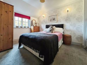 Photo 6- click for photo gallery